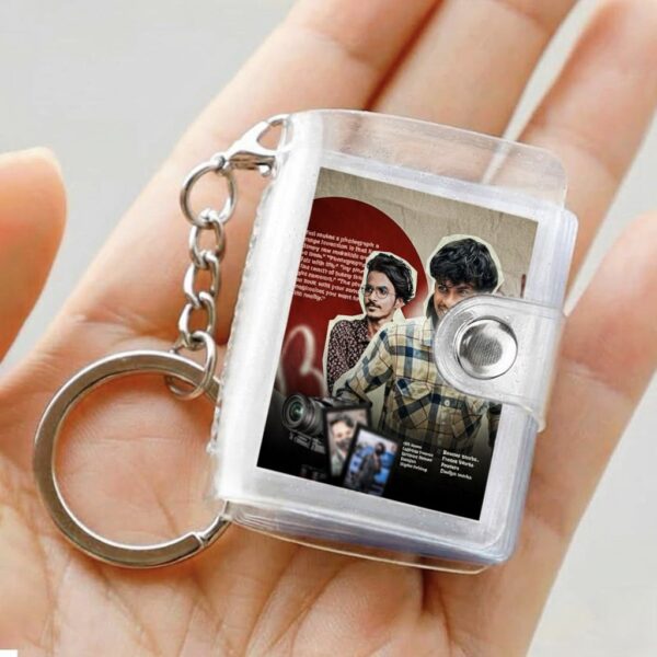 Customised Mini Album Plastic Keychain Mini Photo Book Keychains