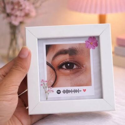 Couples Eye frame