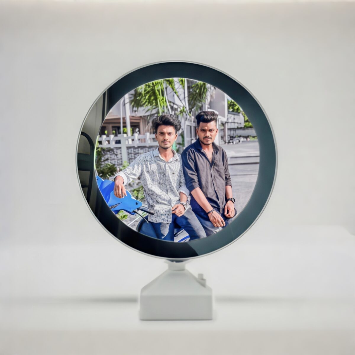 Secrete Magic Mirror